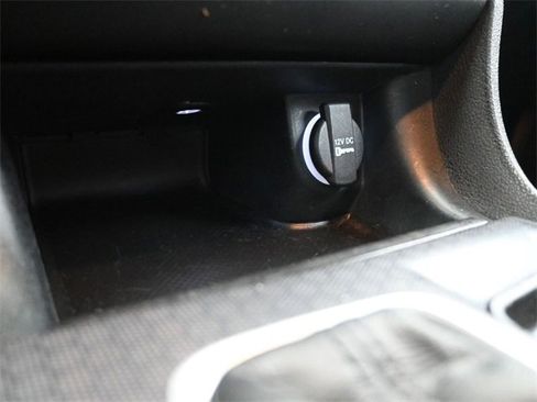 Used 2018 Dodge Charger R/T image 9