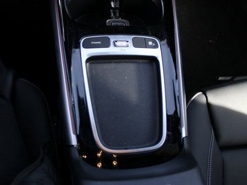 New 2024 Mercedes-Benz GLB 35 AMG 4MATIC image 29