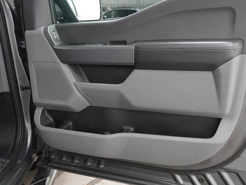 Used 2021 Ford F150 XLT AWD/4WD image 9