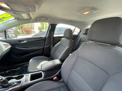 Used 2019 Chevrolet Cruze LT w/ LT Fleet Convenience Package image 24