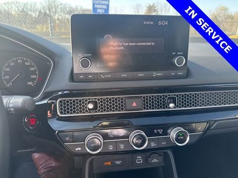 Used 2024 Honda Civic EX-L image 6