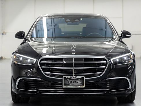 Used 2023 Mercedes-Benz S 580 4MATIC Sedan image 7
