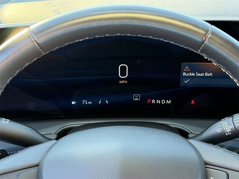 Used 2024 Cadillac XT4 Premium Luxury image 12