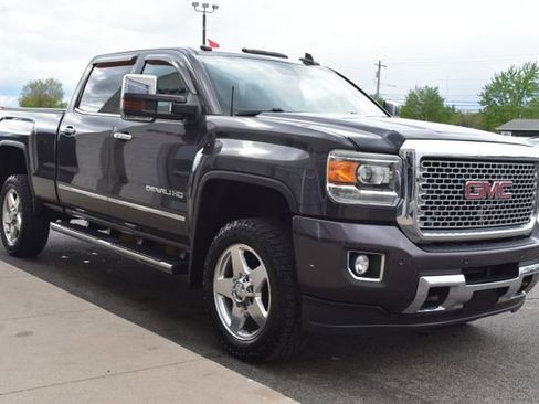 Used 2015 GMC Sierra 2500 Denali AWD/4WD image 11