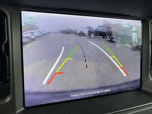 Certified 2024 Ford Bronco Black Diamond image 24