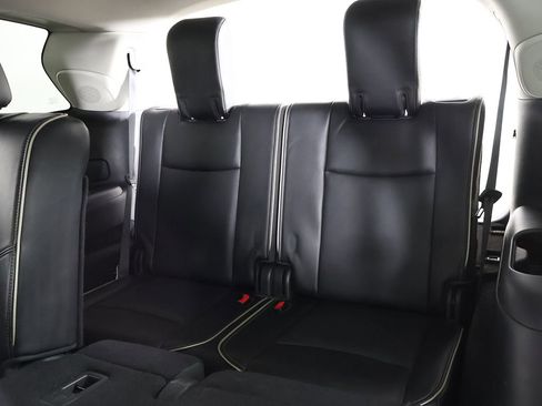 Used 2017 INFINITI QX60 AWD w/ Premium Plus Package image 31