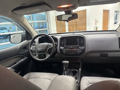 Used 2020 GMC Canyon 2WD Crew Cab w/ Convenience Package image 20