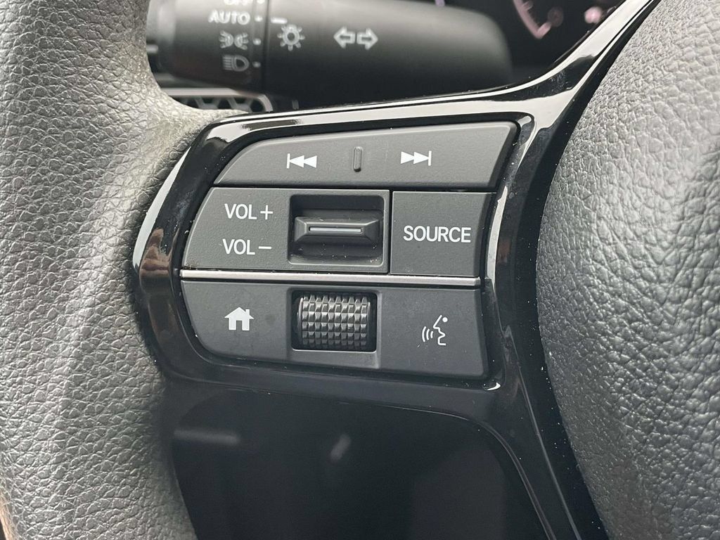 Used 2025 Honda Civic LX image 21
