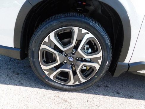 New 2025 Subaru Ascent Touring AWD/4WD image 9