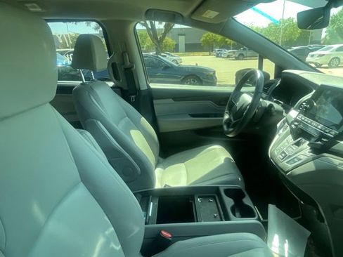 Used 2020 Honda Odyssey EX-L image 5