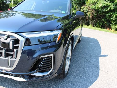 New 2025 Audi Q7 3.0T Premium Plus image 50