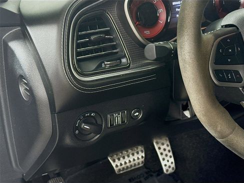 Used 2022 Dodge Challenger SRT Hellcat Redeye image 10