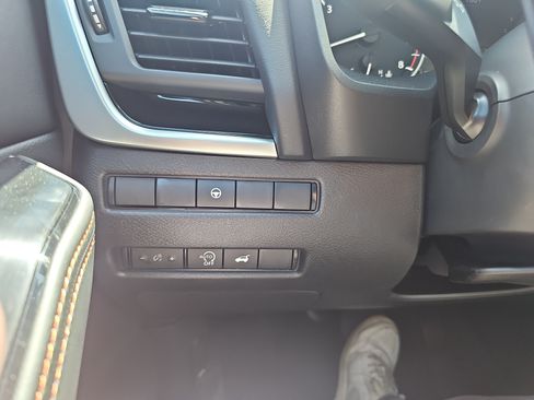 New 2026 Nissan Rogue SV AWD/4WD image 28
