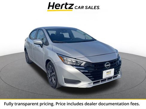 Used 2025 Nissan Versa SV FWD image 1