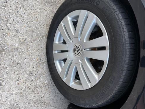 Used 2008 Volkswagen Eos Komfort FWD image 9