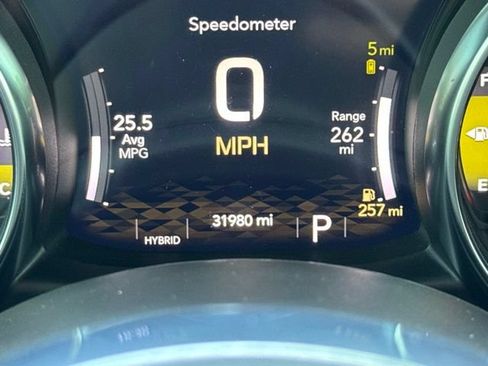 Used 2022 Jeep Wrangler Unlimited Rubicon 4xe w/ Cold Weather Group AWD/4WD image 29
