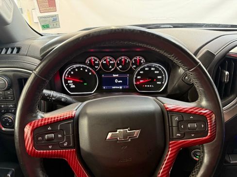 Used 2021 Chevrolet Silverado 1500 RST image 13
