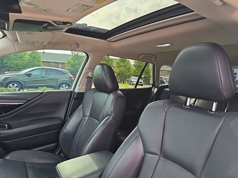 Used 2024 Subaru Outback Limited XT AWD/4WD image 24