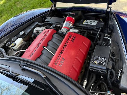 Used 2007 Chevrolet Corvette Z06 w/ Preferred Equipment Group image 59