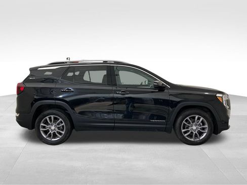 Used 2024 GMC Terrain SLT AWD/4WD image 6