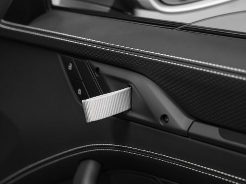 Used 2022 Porsche 911 GT3 image 41