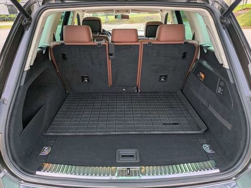 Used 2015 Volkswagen Touareg TDI AWD/4WD image 13