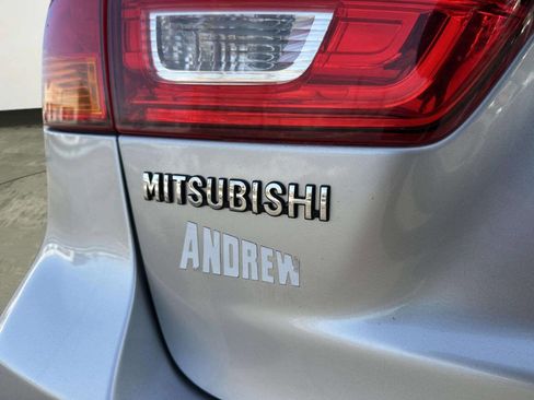 Used 2019 Mitsubishi Outlander Sport ES image 23