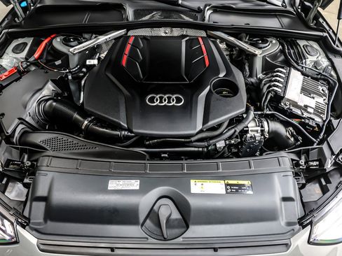 Used 2021 Audi S4 Premium Plus w/ Premium Plus Package image 10