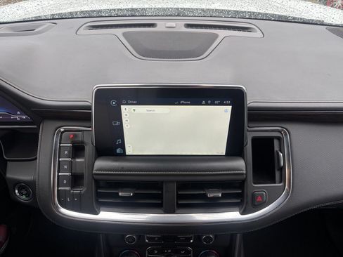 Used 2023 Chevrolet Suburban Premier RWD image 17