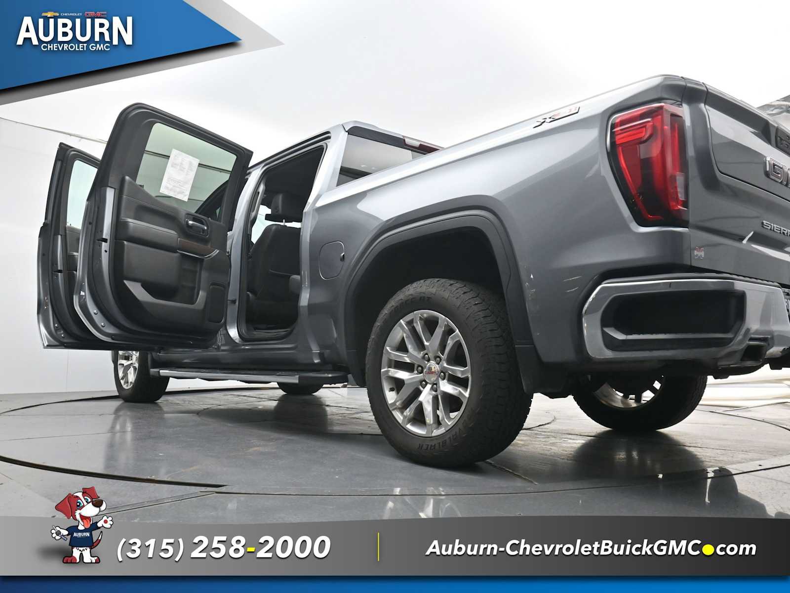 Used 2021 GMC Sierra 1500 SLT w/ SLT Premium Package AWD/4WD image 40