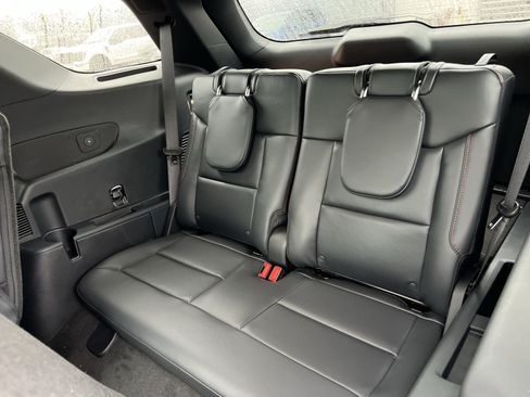 New 2026 Ford Explorer ST-Line w/ ST-Line Street Pack AWD/4WD image 31