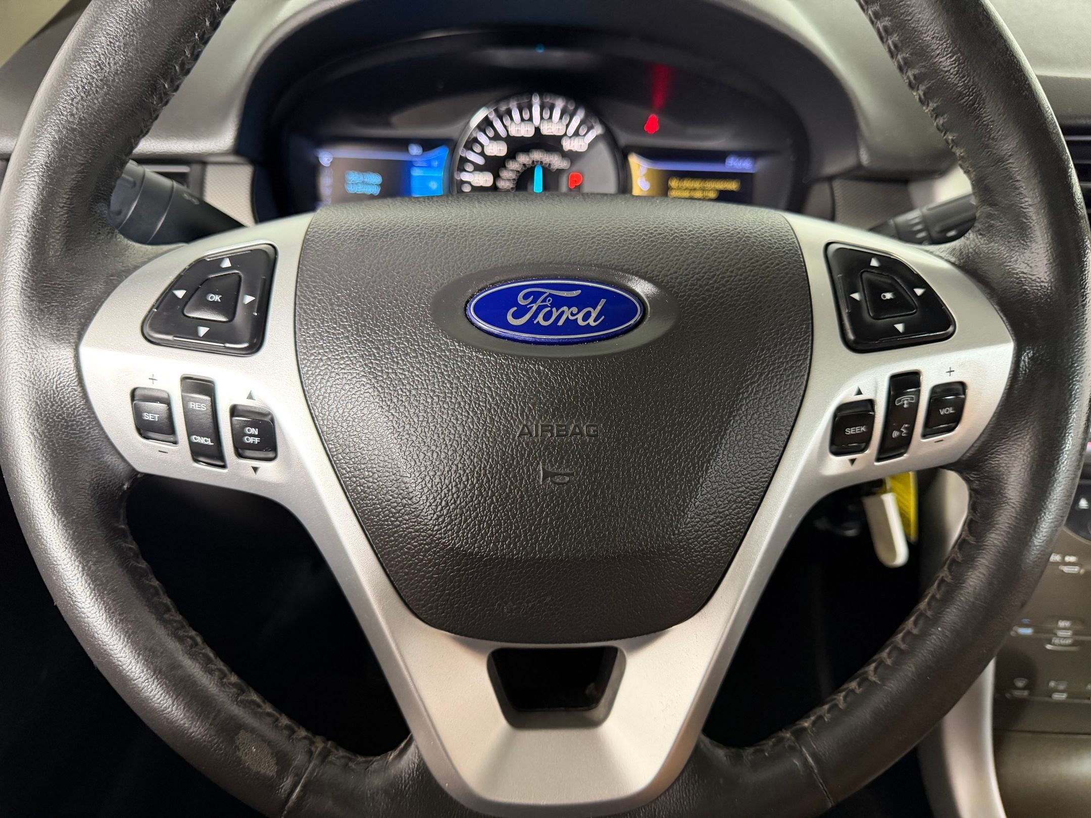 Used 2013 Ford Edge SEL FWD image 10