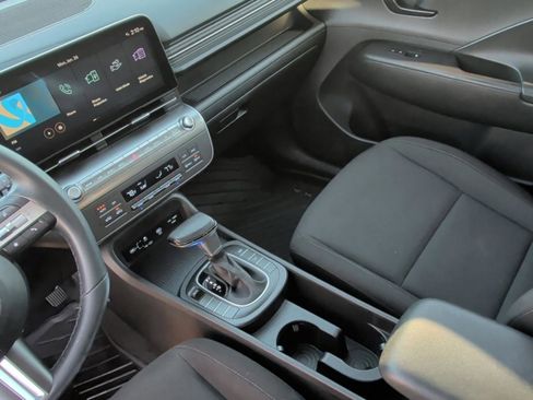 Used 2024 Hyundai Kona SEL image 22