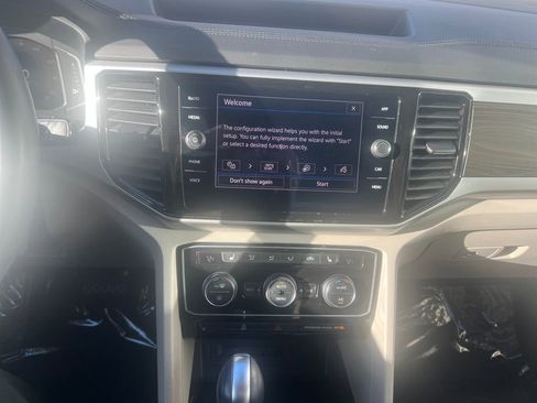 Used 2023 Volkswagen Atlas SE w/ Panoramic Sunroof Package image 20