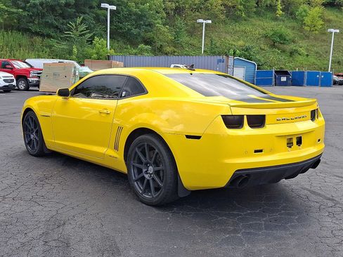 Used 2011 Chevrolet Camaro SS w/ RS Package RWD image 4
