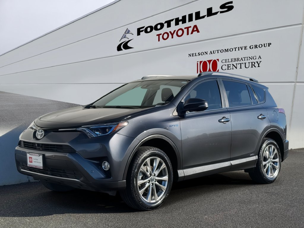 Certified 2018 Toyota RAV4 Limited w/ Advanced Technology Package AWD/4WD image 3