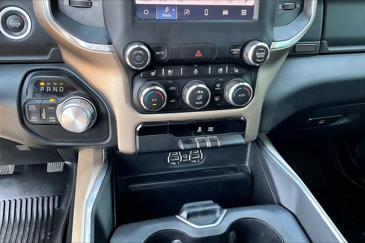 Used 2022 RAM 1500 Laramie AWD/4WD image 24