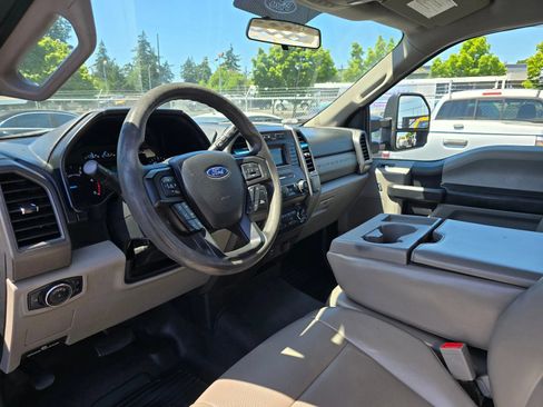 Used 2019 Ford F350 XL w/ Power Equipment Group RWD image 23