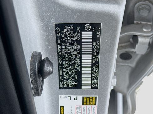 Used 2022 Toyota Corolla SE w/ SE Preferred Package FWD image 40