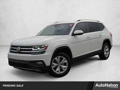 Used 2018 Volkswagen Atlas SE image 1