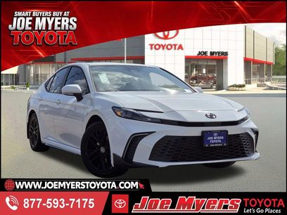Used 2026 Toyota Camry SE w/ Convenience Package