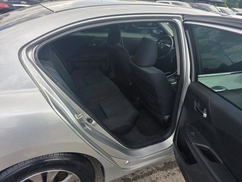 Used 2014 Honda Accord LX image 11