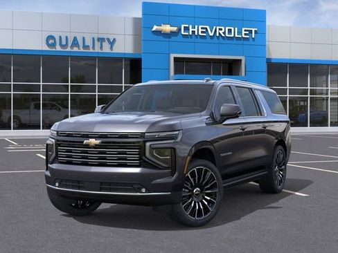 New 2026 Chevrolet Suburban High Country AWD/4WD image 6