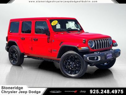 Used 2025 Jeep Wrangler Unlimited Sahara w/ Safety Group