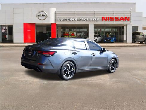 New 2025 Nissan Sentra SV w/ All-Weather Package image 3