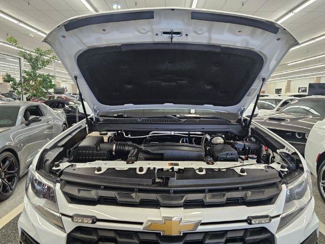 Used 2021 Chevrolet Colorado LT w/ Fleet Safety Package AWD/4WD image 31