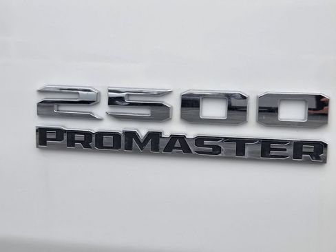 Used 2024 RAM ProMaster 2500 w/ Convenience Group FWD image 26