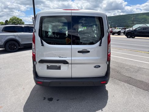 Used 2021 Ford Transit Connect XL FWD image 4