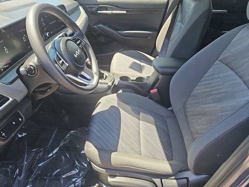 Certified 2025 Kia Seltos LX AWD/4WD image 25