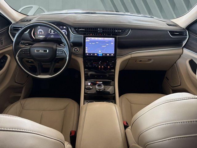 Used 2022 Jeep Grand Cherokee L Limited AWD/4WD image 22